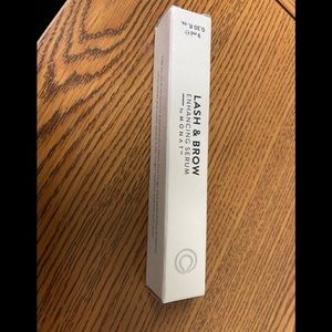 Lash and brow enhancement